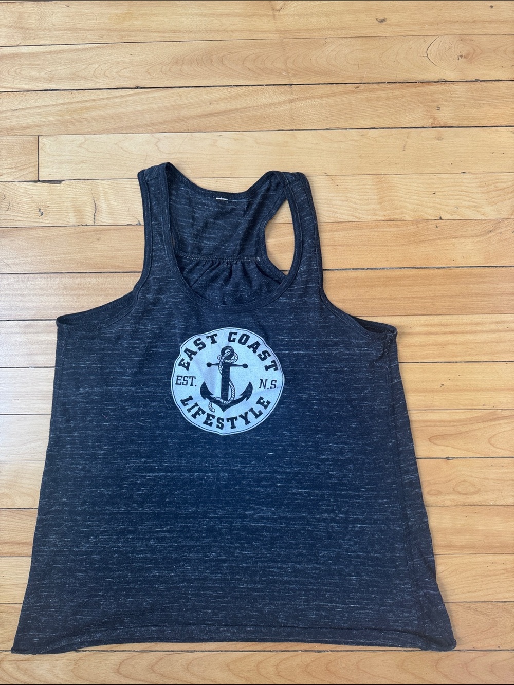 East Coast Lifestyle Women's Black Anchor Graphic Tank Top